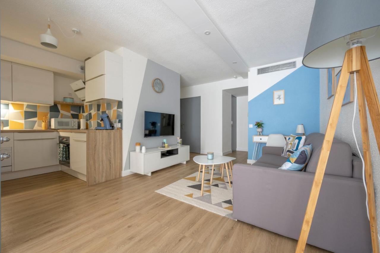 Appartement T2 cosy Port de plaisance Parking-wifi gratuit à Rochefort-sur-Mer Extérieur photo